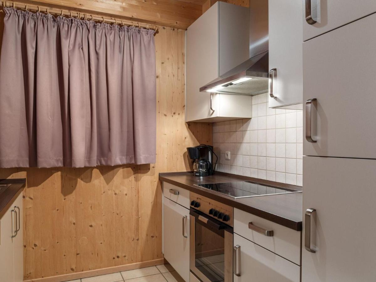 Chalet In St Georgen Ob Murau With Hot Tub ザンクト・ゲオルゲン・オプ・ムーラウ エクステリア 写真
