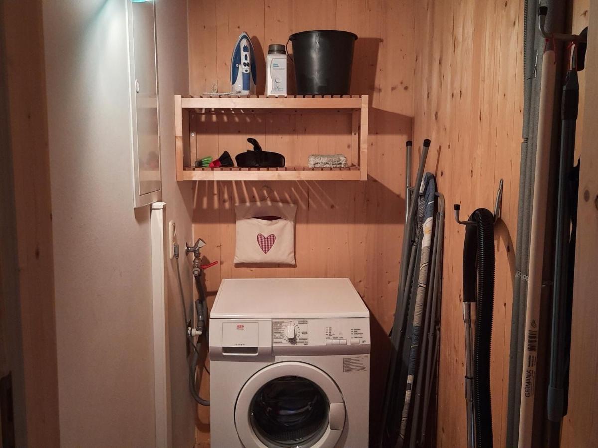 Chalet In St Georgen Ob Murau With Hot Tub ザンクト・ゲオルゲン・オプ・ムーラウ エクステリア 写真