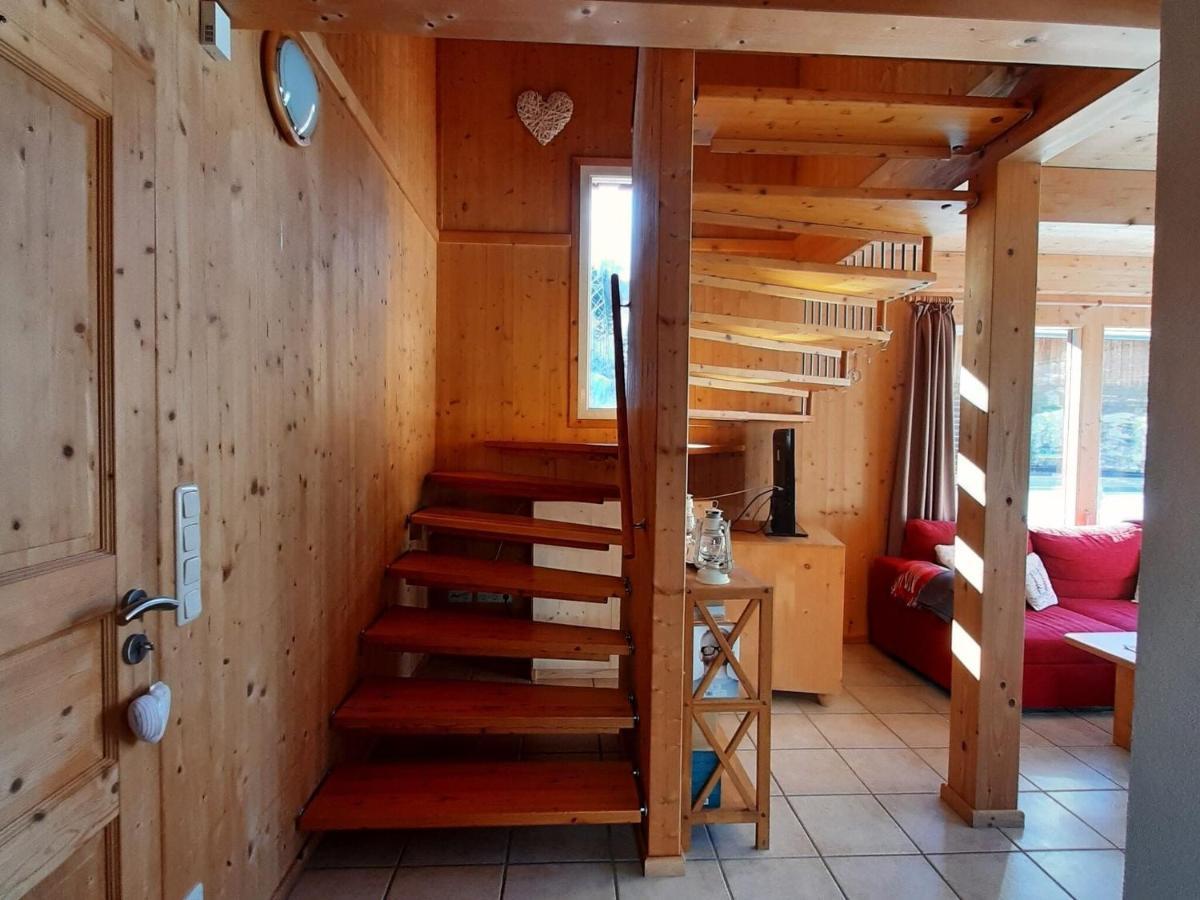 Chalet In St Georgen Ob Murau With Hot Tub ザンクト・ゲオルゲン・オプ・ムーラウ エクステリア 写真